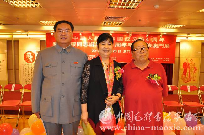 左起:孔维阳、毛小青、贾松阳