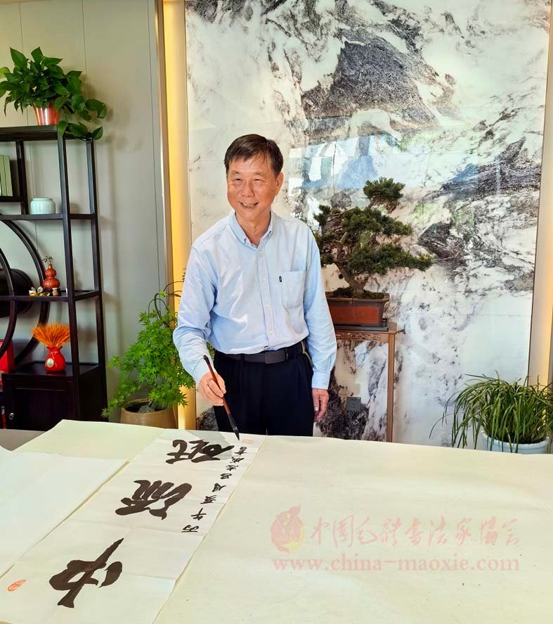 8 副本.JPG