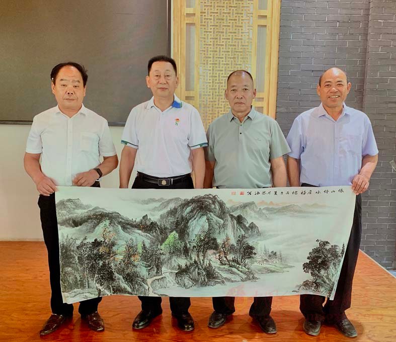 4 副本.JPG